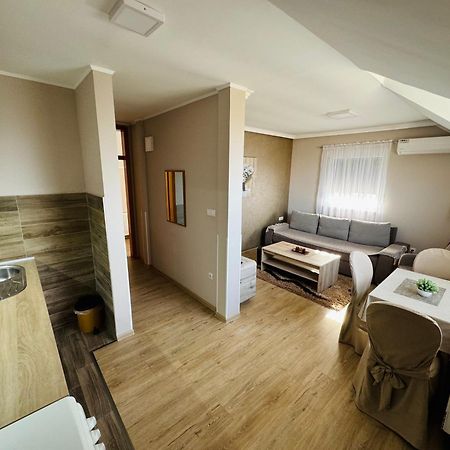 Gradiska Na Savi Apartmani I Sobe 外观 照片