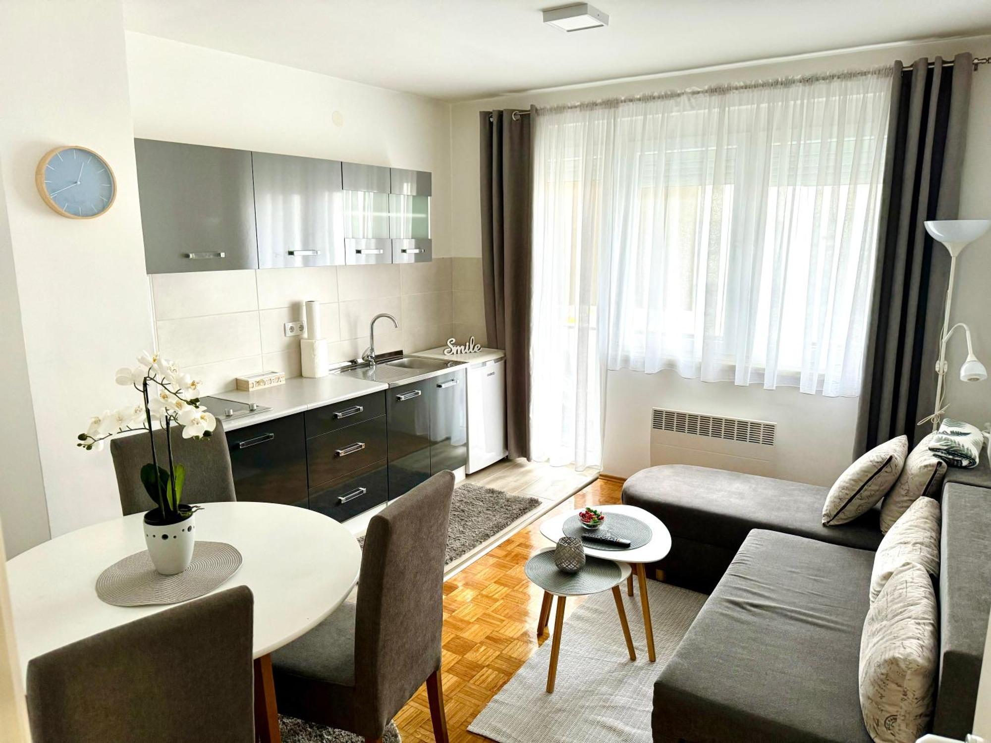 Gradiska Na Savi Apartmani I Sobe 外观 照片