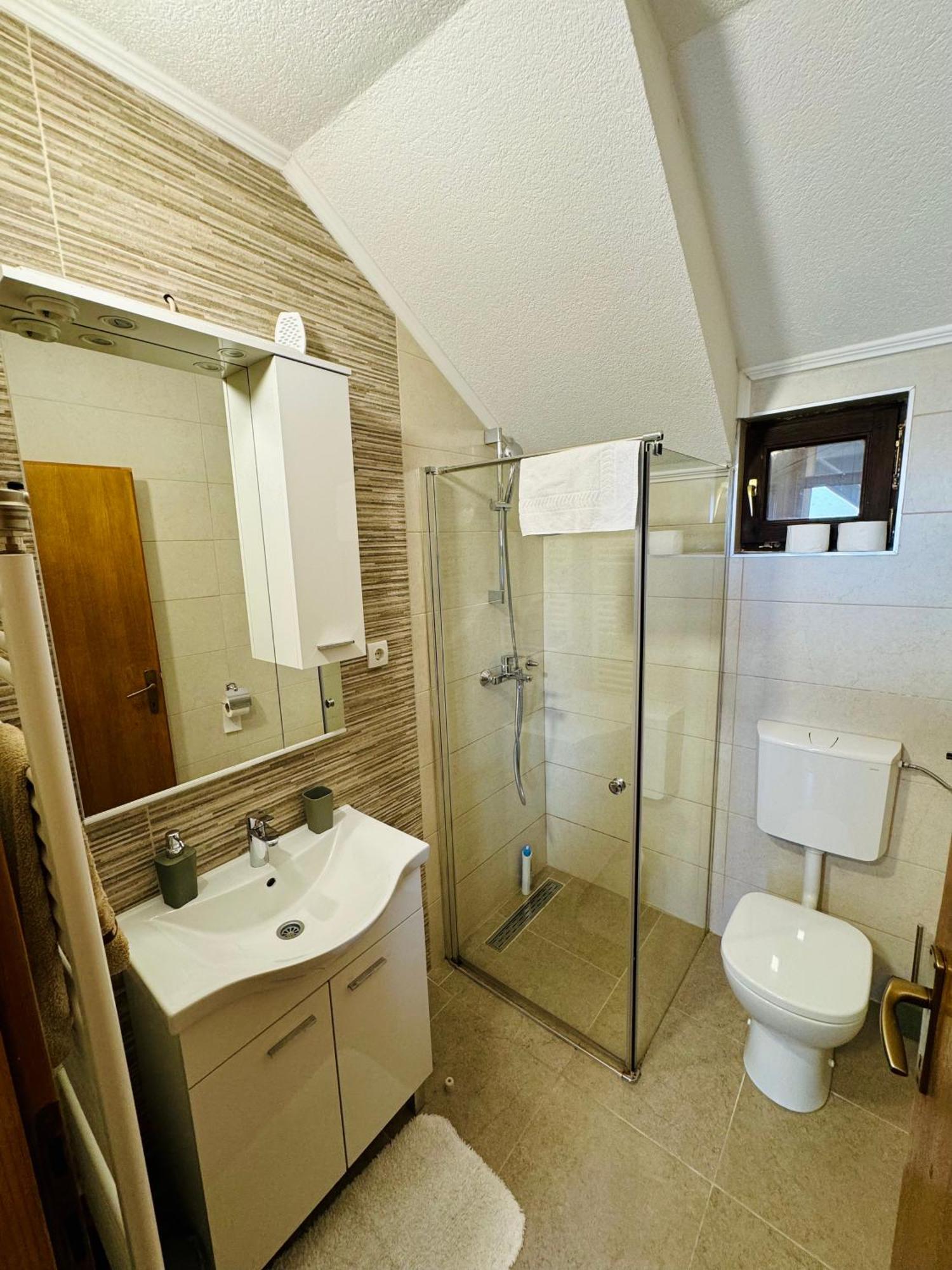 Gradiska Na Savi Apartmani I Sobe 外观 照片