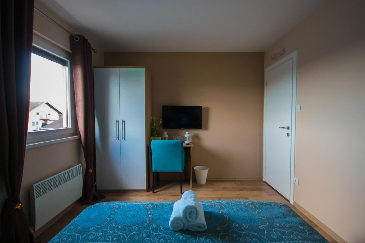 Gradiska Na Savi Apartmani I Sobe 外观 照片