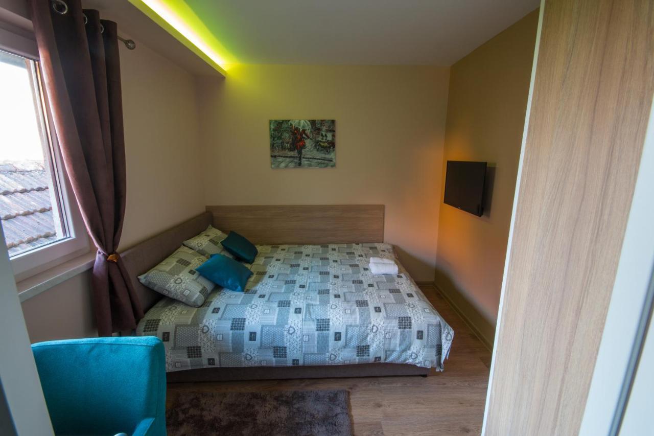 Gradiska Na Savi Apartmani I Sobe 外观 照片
